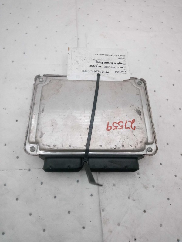 Used Engine Control Module (ECM) fits: 2004 Porsche CAYENNE Electronic Control M