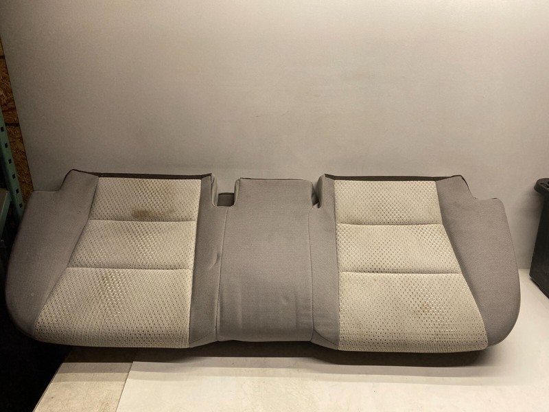 2012-2014 TOYOTA CAMRY REAR SEAT LOWER CUSHION GRAY CLOTH OEM