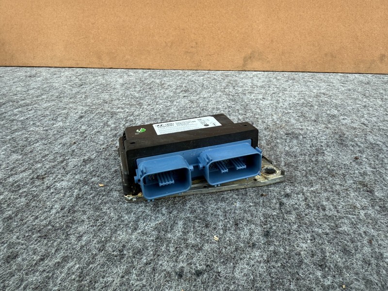 HYUNDAI IONIQ 5 2022-2025 OEM UNDER CONSOLE MODULE UNIT ASSEMBLY (INTACT)