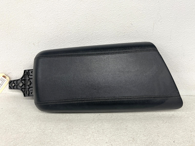 ⭐18-25 ALFA ROMEO STELVIO FRONT CENTER CONSOLE ARMREST COVER LID OEM LOT2602