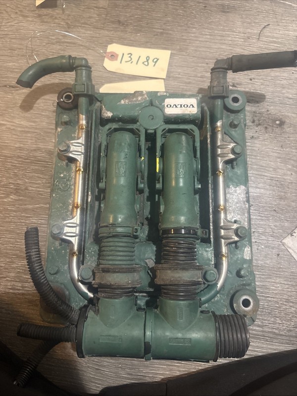 Volvo D11 Diesel Engine Control Module - P/N: 21900553 P02