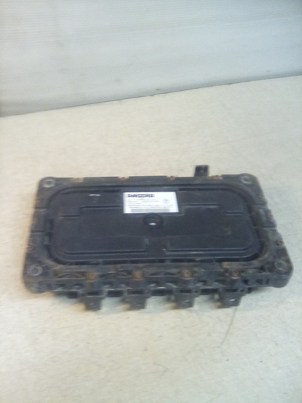 Kenworth T370 Paccar Q21-1124-004-004 Chassis Control Module