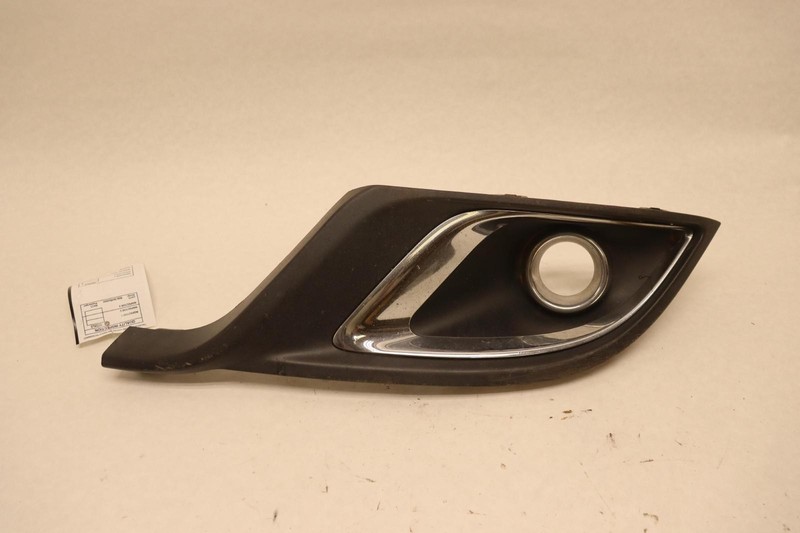 2014-2020 DODGE DURANGO FRONT RIGHT PASSENGER BUMPER FOG LIGHT TRIM COVER OEM