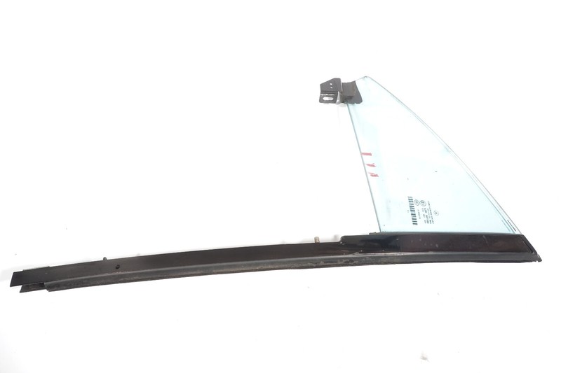 06-08 MERCEDES BENZ CLS500 W219 REAR RIGHT SIDE QUARTER DOOR WINDOW GLASS OEM