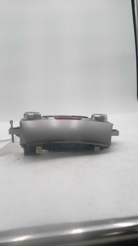 Subaru Legacy 2011 179K mi. Front Temperature Control 72311AJ08A 0206