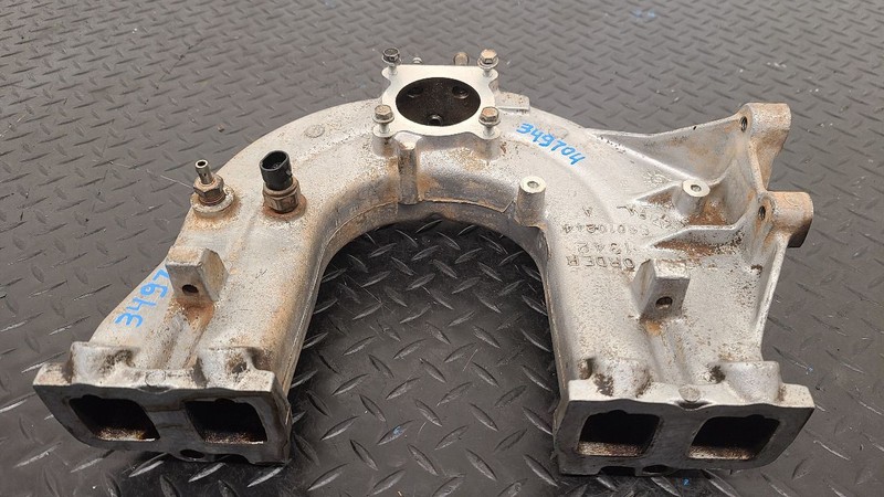 91-95 Jeep Wrangler 2.5L Intake Manifold Assembly 4-150 OEM 33007050