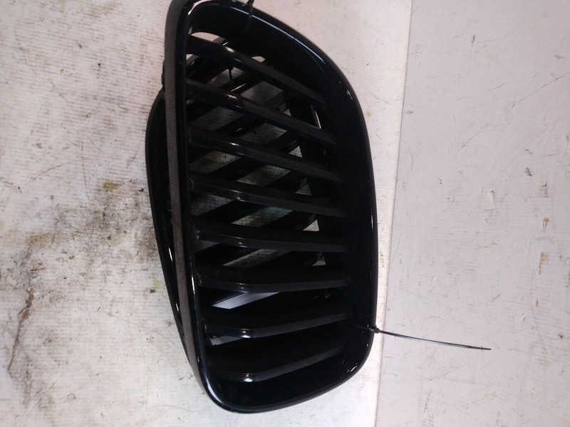 2015 BMW 228I Grille OEM Black Used 51117293870 120K Mileage