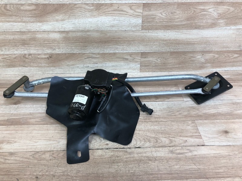 MASERATI QUATTROPORTE OEM FRONT WINDSHIELD WIPER WITH MOTOR 2003-2012