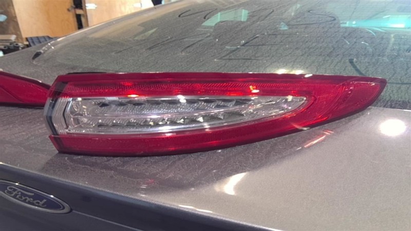 Passenger Tail Light Quarter Panel Mounted LED Fits 13-16 FUSION 3471461