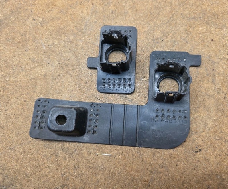 2019 2020 Kia Optima EX/LX/S Rear Bumper Parking Sensor Bracket Holder RH OEM