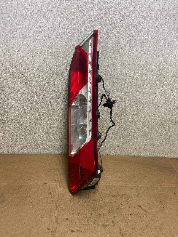 2014 to 2021 Ford Transit Connect Right Passenger Side Tail Light OEM Y6851 DG