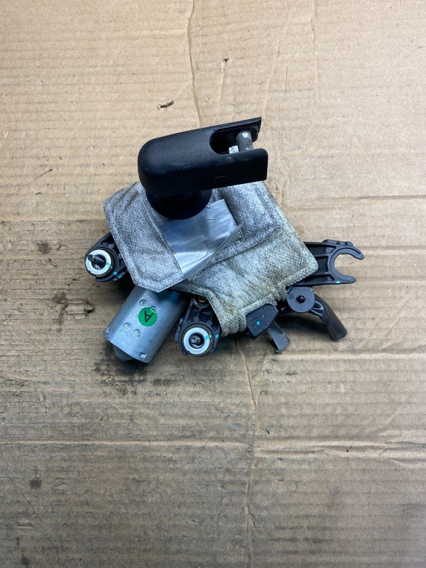 2017 to 2021 Nissan Rogue Rear Windshield Wiper Motor OEM aa7226 DG