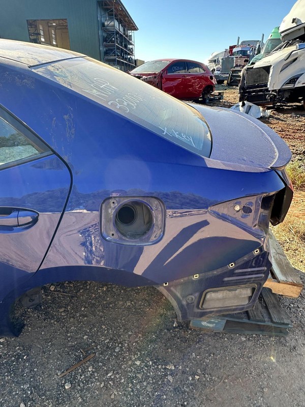 2014-2019 TOYOTA COROLLA SEDAN REAR LEFT SIDE QUARTER PANEL CUT BLUE 8W7 OEM