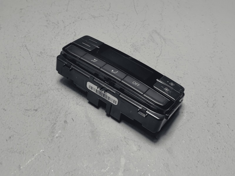 2018-2023 VOLKSWAGEN ATLAS CONSOLE REAR HVAC HEATER CLIMATE CONTROL SWITCH OEM