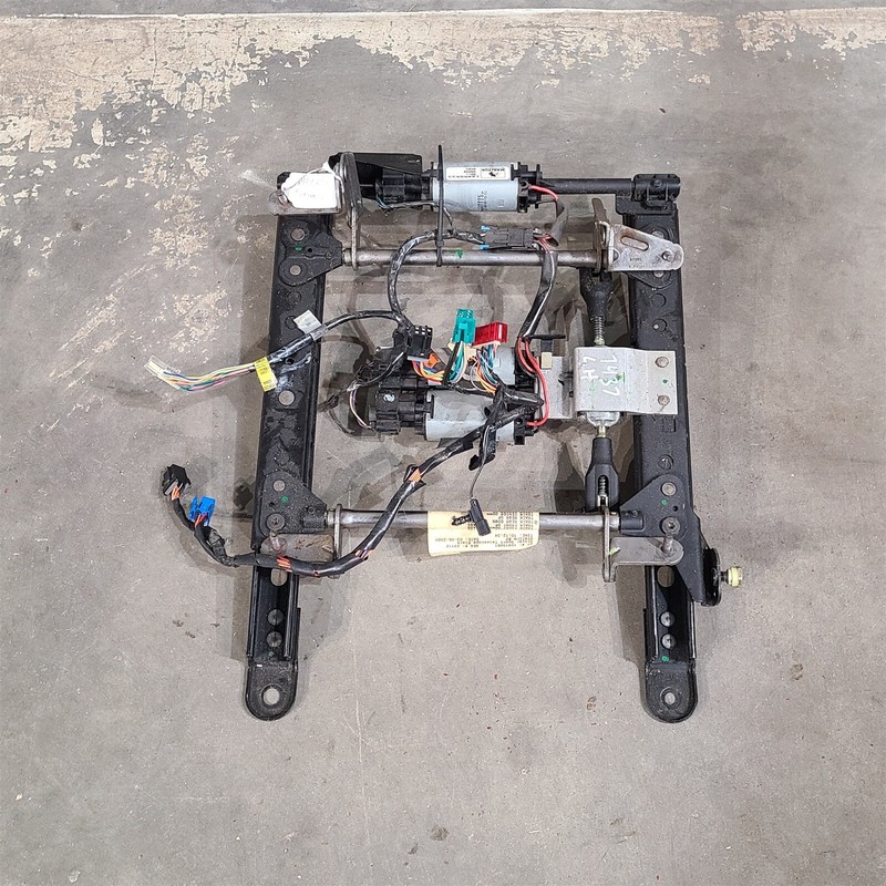 97-04 Corvette C5 Driver Power Seat Track W/ Motors Aa7437