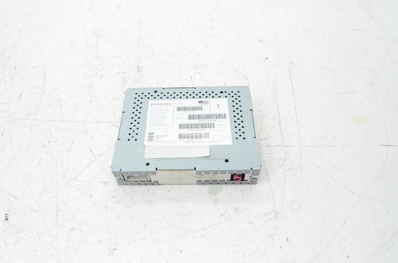 2010-2014 NISSAN 370Z ROADSTER SATELLITE RECEIVER 28051 EH00B