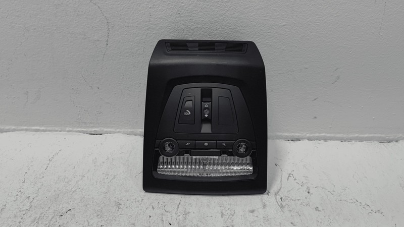 2011-2016 BMW 550i xDrive 550i Front Overhead Dome Light Lamp OEM