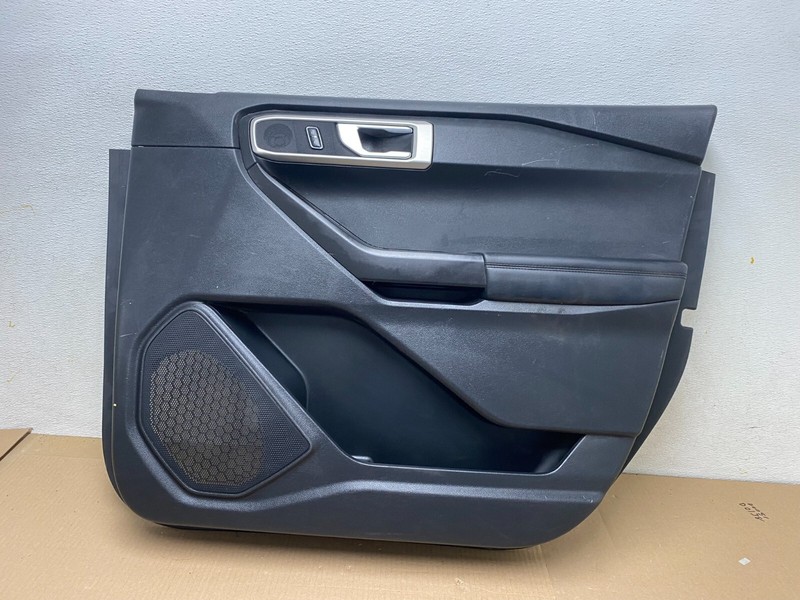 2020 to 2023 Ford Explorer Interceptor Front Right Side Door Panel OEM D1166