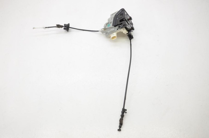2010-2016 Porsche Panamera 970 4.8L Passenger Right Rear Door Lock Actuator