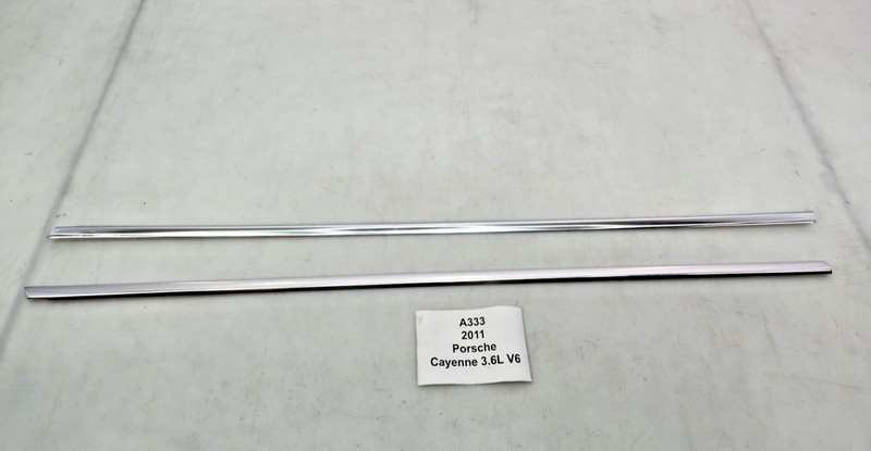 ✅11-18 OEM Porsche Cayenne 958 Front Left Right Side Door Chrome Molding Seal