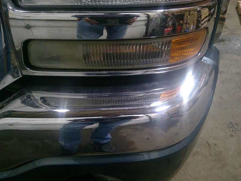 Driver Corner/Park Light Classic Style Fits 99-07 SIERRA 1500 PICKUP 1753432