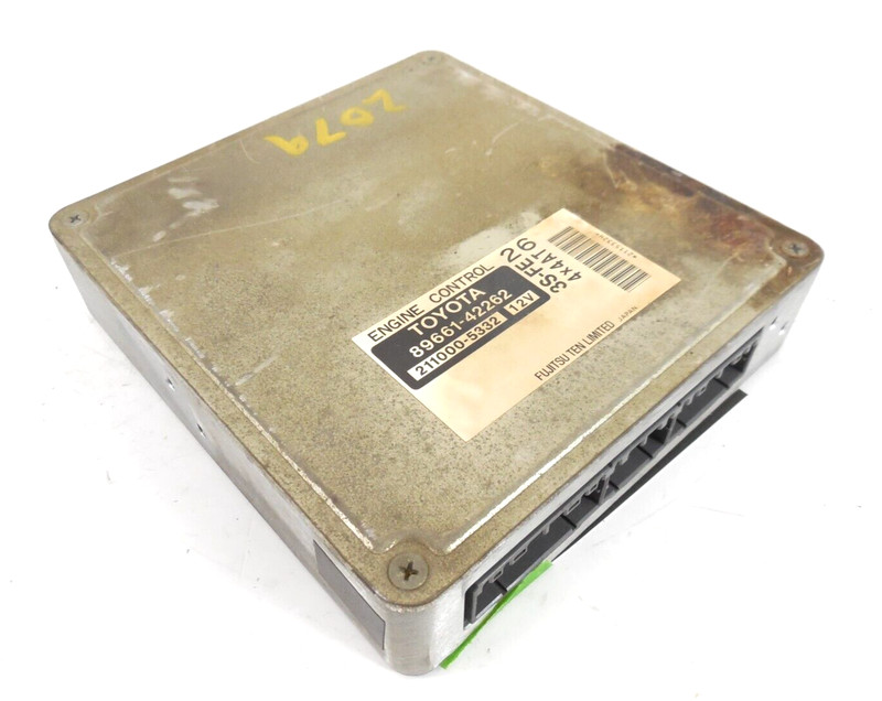 Toyota RAV4 4x4 AT Electronic Control Module 89661-42262 OEM 1996 1997