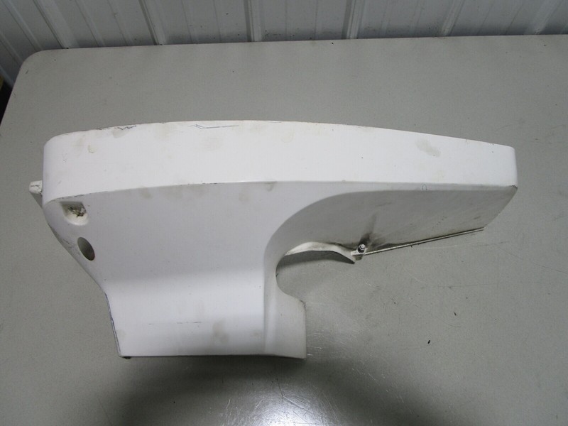 328593 OMC Johnson 120 140 HP Outboard Starboard Right Lower Engine Cowl White