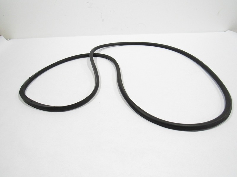 17-20 Genesis G90 2019 Front Hood Bonnet Rubber Weatherstrip Seal |#3