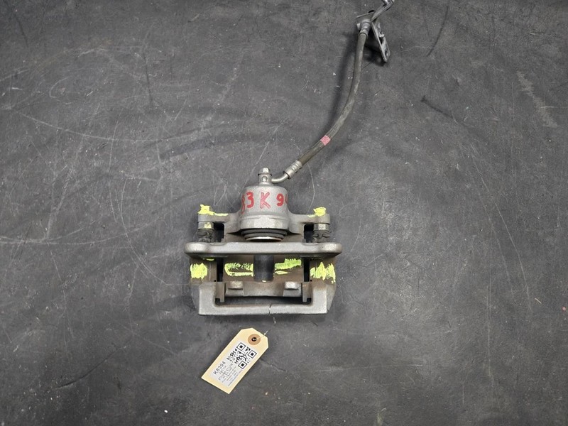 Rear Left Brake Caliper 2022 Kia Stinger 58210-G9200 2023