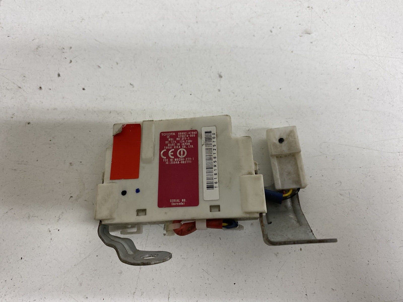 2004-2009 Toyota Prius Oscillator Door Electrical Key Module 89992-47040
