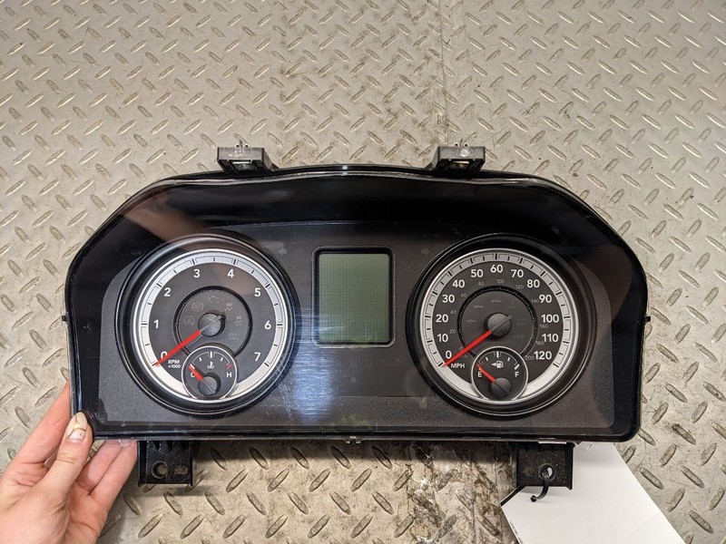 Speedometer Cluster MPH 120 Bighorn Fits 15 DODGE 1500 PICKUP 1113111
