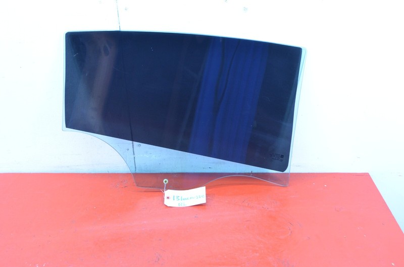 10-16 BUICK LACROSSE REAR LEFT DRIVER SIDE DOOR WINDOW GLASS OEM