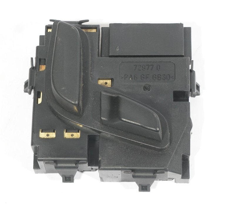 08-11 Mercedes Benz C300 W204 Front Left Driver Side Seat Control Switch OEM