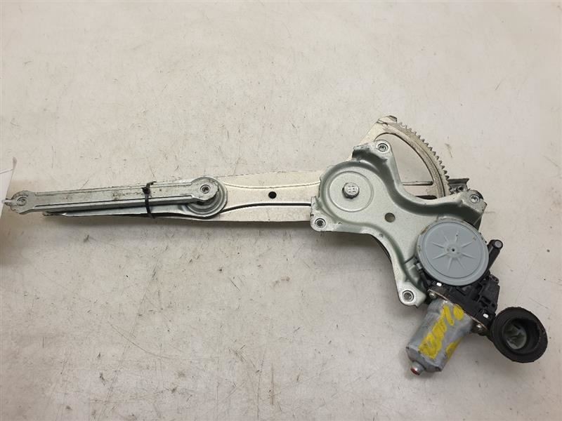 08-13 TOYOTA HIGHLANDER LIMITED PASSENGER FRONT WINDOW REGULATOR ASSEMBLY