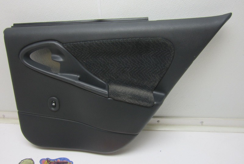 DOOR PANEL PASSENGER R RH RR BACK RIGHT REAR COVER CAR 95-05 CAVALIER SEDAN 4 DR