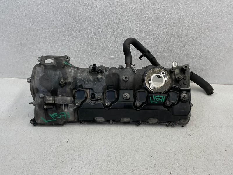 2010 2011 2012 Lexus LS460 Left Engine Cylinder Head Valve Cover 4.6L 1571 OEM