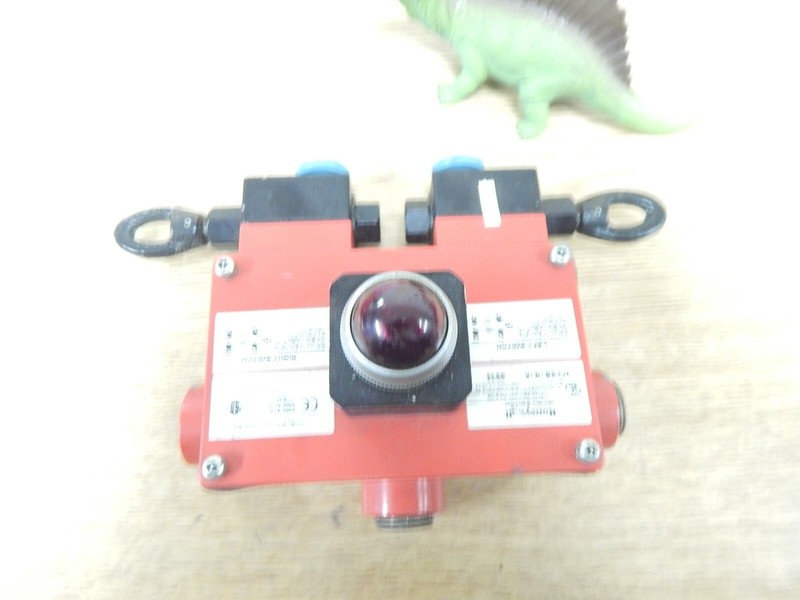 Honeywell 2CLSB1N1A 9934 Cable Pull Limit Switch *FREE SHIPPING*