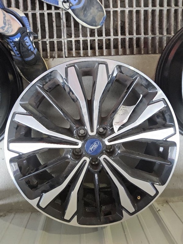2021-2025 Ford Escape Wheel Rim 19x7-1/2 Aluminum Machined and Painted 15 Spoke