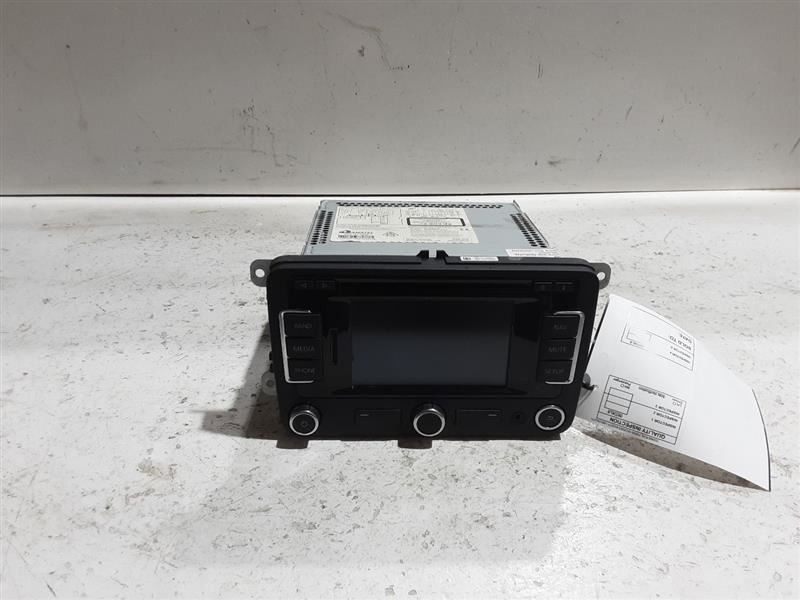 2014-2017 Volkswagen JETTA Radio Receiver With Navigation ID 1K0035274K