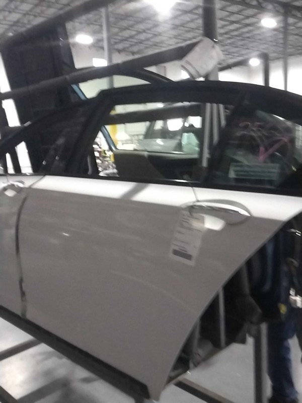 2015 BMW 750i Left Rear Door White OEM 377993 112K Mileage