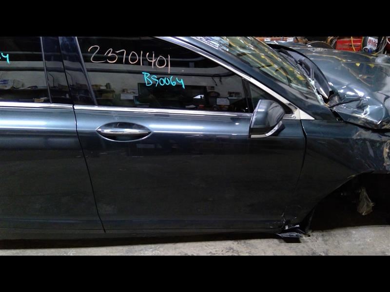 Passenger Right Front Door Green Fits 13-16 MKZ 651632