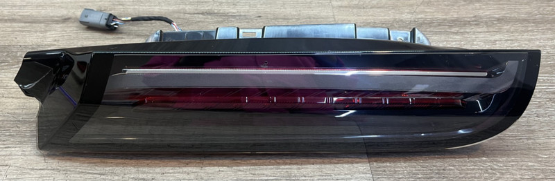 2026 Cadillac Vistiq LH Driver Side Tail Light OEM 42920652