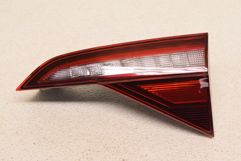 MK7 VW Jetta Rear Right Inner Taillight Tail Light Genuine Oem 2019-2024
