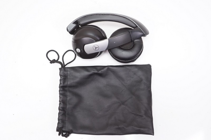 MERCEDES W221 S-Class Wireless Headphones OEM 2006 - 2017