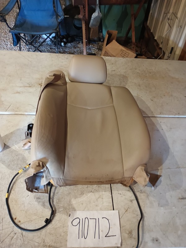 05 06 07 08 09 Cadillac SRX Front Passenger RH Side Upper Leather Seat Back