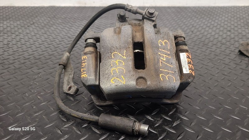 10-17 Chevrolet Equinox Front Right Passenger Brake Caliper OEM 13279639