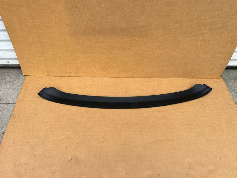 ✅16-20 Tesla Model X Rear Bumper Center Moulding Trim Trunk Scuff Trim 1047976