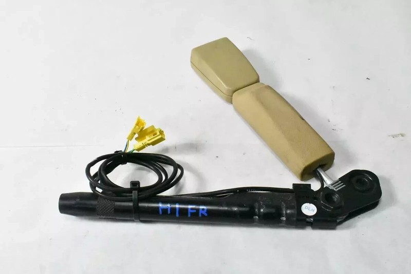07-14 Mercedes W221 S550 CL550 Front Right Passenger Seat Belt Buckle Brown OEM