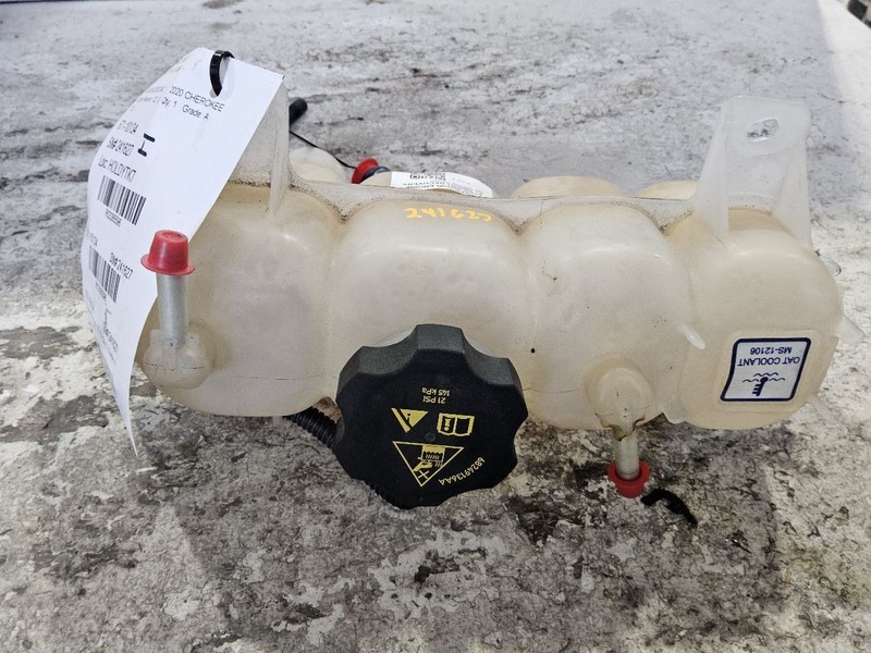 Coolant Reservoir Fits 19-23 CHEROKEE 3385596