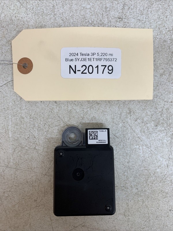 ⚡️24-25 Tesla Model Y Plaid Interior Radar Assembly 1607917-01-J 20179 B3
